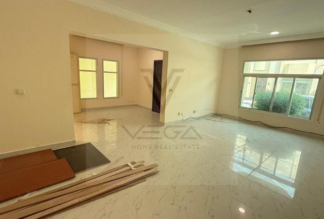 55327725 - Property Image 3