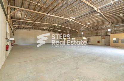 Warehouse - Studio for rent in Industrial Area 4 - Industrial Area - Industrial Area - Doha