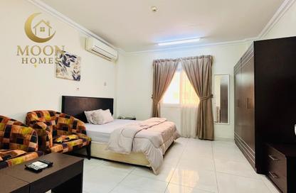 Apartment - Studio - 1 Bathroom for rent in Umm Ghwailina Comm - Umm Ghuwalina - Umm Ghuwailina - Doha Apartment - Studio - 1 Bathroom for rent in Umm Ghwailina Comm - Umm Ghuwalina - Umm Ghuwailina - Doha