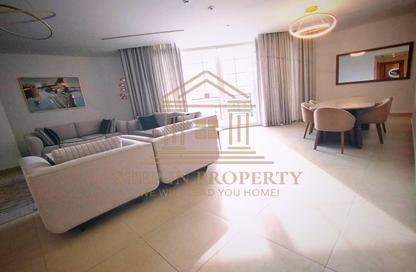 Penthouse - 3 Bedrooms - 3 Bathrooms for rent in Floresta Gardens - Floresta Gardens - The Pearl Island - Doha