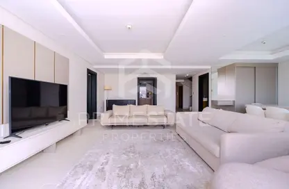 Apartment - 3 Bedrooms - 4 Bathrooms for rent in Tower 20 - Viva Bahriyah - The Pearl Island - Doha