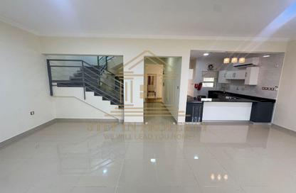 Villa - 4 - 5 for rent in Al Maamoura - Al Maamoura - Doha
