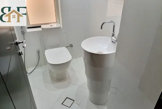 63252580 - Property Image 3