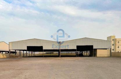 Warehouse - Studio - 2 Bathrooms for rent in East Industrial Street - Birkat Al Awamer - Al Wakra