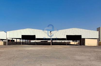 Warehouse - Studio - 2 Bathrooms for rent in East Industrial Street - Birkat Al Awamer - Al Wakra