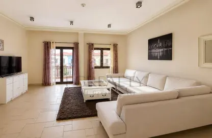 Apartment - 1 Bedroom - 2 Bathrooms for sale in Carnaval - Qanat Quartier - The Pearl Island - Doha Apartment - 1 Bedroom - 2 Bathrooms for sale in Carnaval - Qanat Quartier - The Pearl Island - Doha