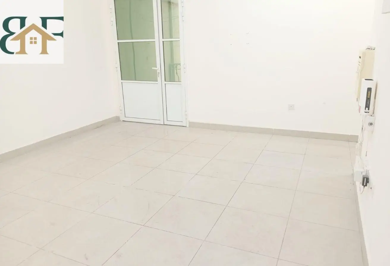 63528489 - Property Main Image
