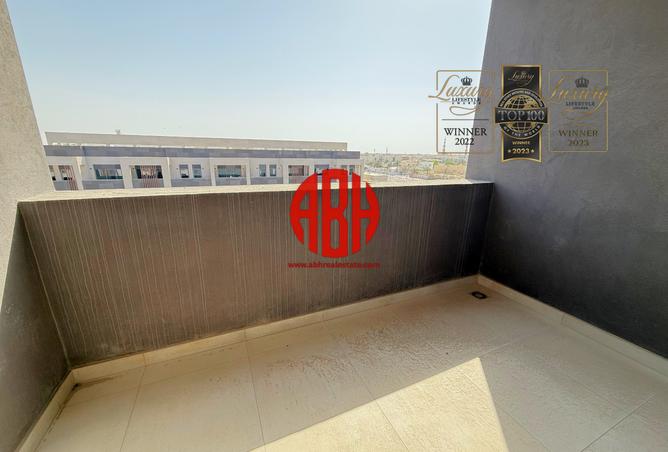 53237004 - صورة العقار 3