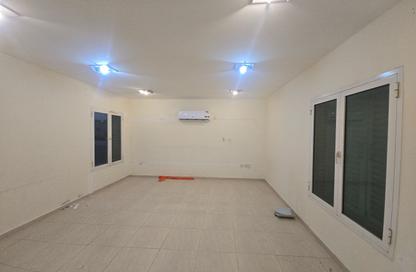 Compound - 4 - 4 for rent in Barzan Compound - New Salata - Salata - Doha
