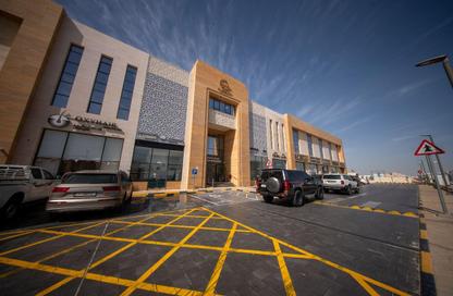 Office Space - Studio - 2 Bathrooms for rent in Izghawa - Izghawa - Doha