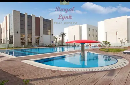 Villa - 3 Bedrooms - 4 Bathrooms for rent in Wadi Al Markh - Muraikh - AlMuraikh - Doha