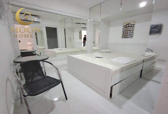 53237069 - Property Main Image