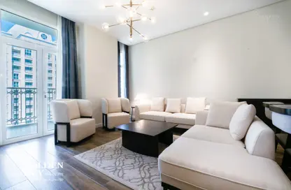 Apartment - 1 Bedroom - 2 Bathrooms for rent in Floresta Gardens - Floresta Gardens - The Pearl Island - Doha