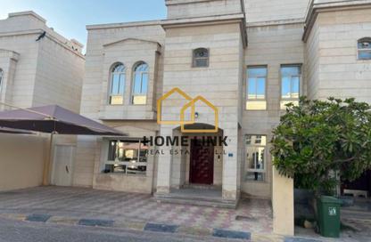 Compound - 3 Bedrooms - 4 Bathrooms for rent in Bu Hamour Street - Abu Hamour - Doha
