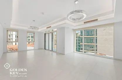 شقة - 2 غرف نوم - 3 حمامات للايجار في كريستال ريزيدنس - جزيرة جيوان - جزيرة اللؤلؤة - الدوحة