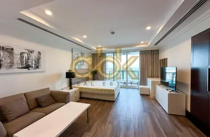 Apartment - Studio - 1 Bathroom for rent in Viva West - Viva Bahriyah - The Pearl Island - Doha