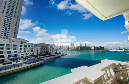 Apartment - 3 Bedrooms - 4 Bathrooms for rent in Mercato - Qanat Quartier - The Pearl Island - Doha