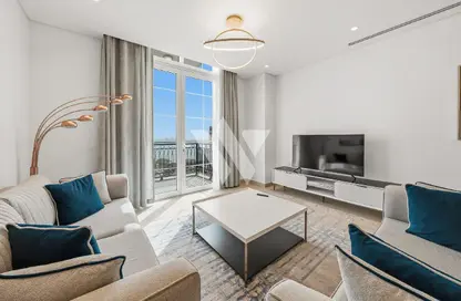 Apartment - 2 Bedrooms - 3 Bathrooms for rent in Floresta Gardens - Floresta Gardens - The Pearl Island - Doha