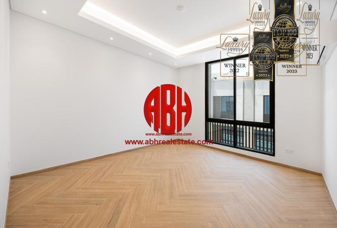 55381635 - Property Image 3