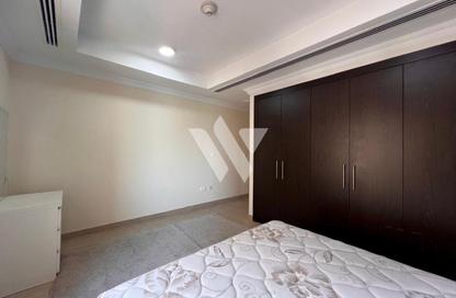 Apartment - 1 Bedroom - 2 Bathrooms for rent in East Porto Drive - Porto Arabia - The Pearl Island - Doha