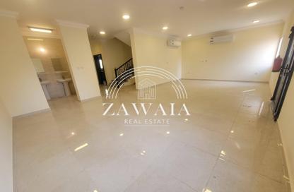 Villa - 6 Bedrooms - 6 Bathrooms for rent in Al Kheesa - Al Kheesa - Umm Salal Mohammed