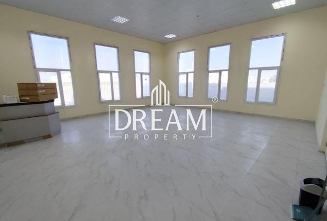 54199448 - Property Image 3