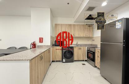 Apartment - 2 Bedrooms - 3 Bathrooms for rent in Al Sadd Road - Al Sadd - Doha