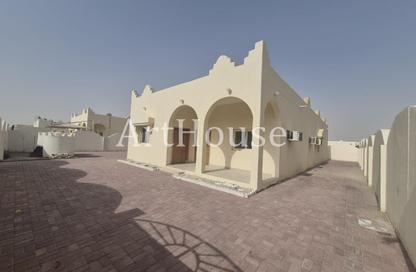 Villa - 3 - 3 for rent in Al Khor Community - Al Khor