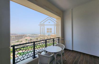 Apartment - 1 Bedroom - 2 Bathrooms for rent in Viva West - Viva Bahriyah - The Pearl Island - Doha