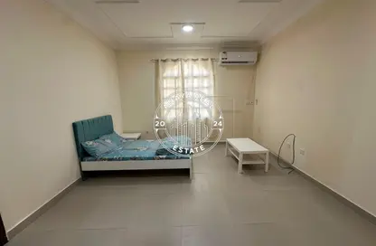 فيلا - 1 حمام للايجار في كاب 30 دي اتش ال - جنوب الدحيل - الدحيل - الدوحة