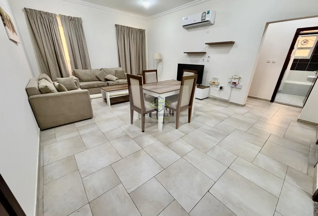 63255200 - Property Main Image