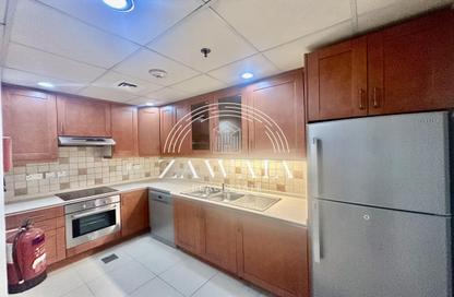 Apartment - 1 Bedroom - 2 Bathrooms for rent in West Porto Drive - Porto Arabia - The Pearl Island - Doha