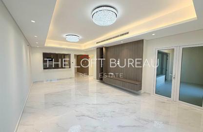 Apartment - 2 Bedrooms - 3 Bathrooms for sale in East Porto Drive - Porto Arabia - The Pearl Island - Doha