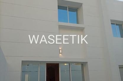 Villa - 5 Bedrooms - 4 Bathrooms for rent in Umm Al Seneem Street - Ain Khaled - Doha Villa - 5 Bedrooms - 4 Bathrooms for rent in Umm Al Seneem Street - Ain Khaled - Doha