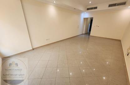 Apartment - 2 Bedrooms - 2 Bathrooms for rent in Al Sadd Road - Al Sadd - Doha