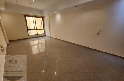 Apartment - 2 Bedrooms - 2 Bathrooms for rent in Al Sadd Road - Al Sadd - Doha