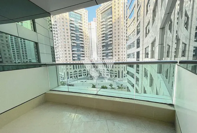 63977372 - Property Image 2
