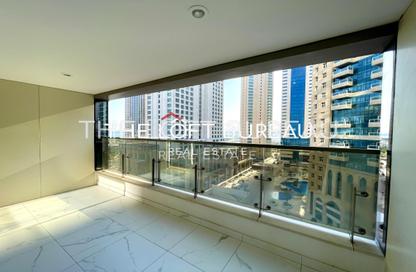 Apartment - 3 Bedrooms - 5 Bathrooms for rent in West Bay Tower - West Bay - West Bay - Doha