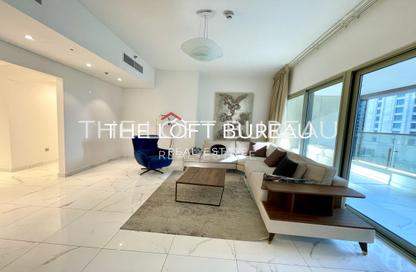 Apartment - 3 Bedrooms - 5 Bathrooms for rent in West Bay Tower - West Bay - West Bay - Doha