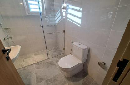 Apartment - 2 Bedrooms - 3 Bathrooms for rent in Citadel Corniche 72 - C-Ring - Doha
