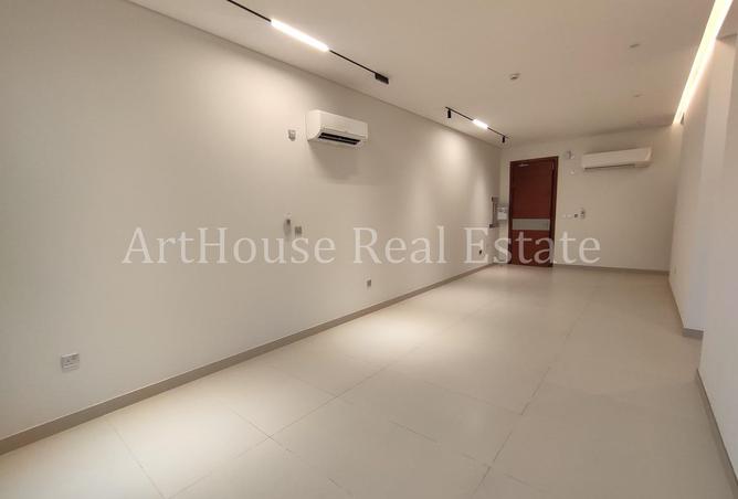 52176610 - Property Image 2