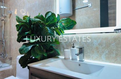 Villa - 5 Bedrooms - 6 Bathrooms for sale in Ezdan Oasis - Al Wukair - Al Wakra Villa - 5 Bedrooms - 6 Bathrooms for sale in Ezdan Oasis - Al Wukair - Al Wakra