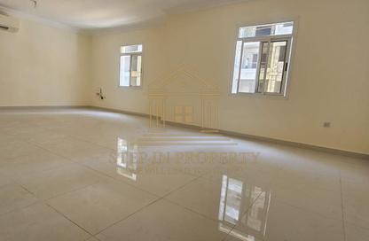 Apartment - 3 Bedrooms - 3 Bathrooms for rent in Al Sadd Road - Al Sadd - Doha