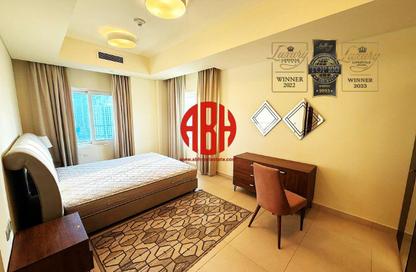 Apartment - 2 Bedrooms - 2 Bathrooms for rent in Lusail Marina Heights - Marina District - Lusail