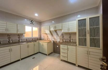 Villa - 6 - 4 for rent in Umm Salal Ali - Umm Salal Ali - Doha