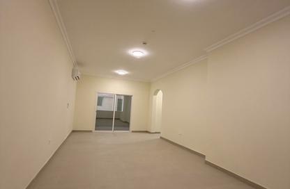 Apartment - 3 Bedrooms - 3 Bathrooms for rent in Fereej Bin Mahmoud North - Fereej Bin Mahmoud - Doha