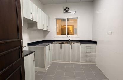 Apartment - 3 Bedrooms - 3 Bathrooms for rent in Fereej Bin Mahmoud North - Fereej Bin Mahmoud - Doha