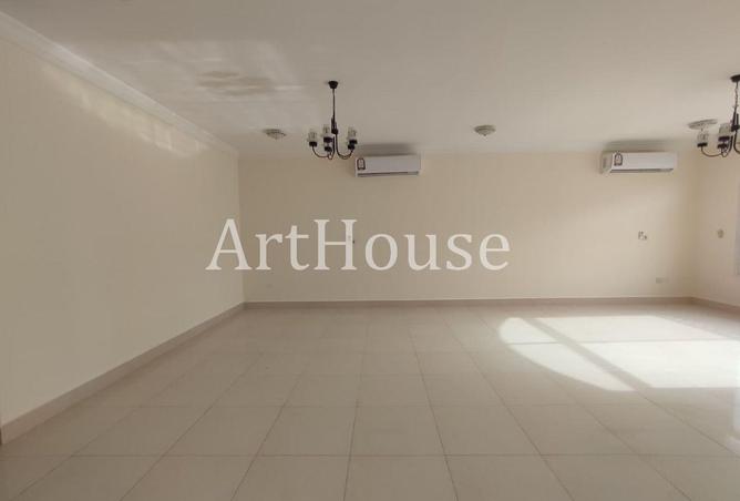 60833872 - Property Image 2