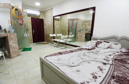 Apartment - Studio - 1 Bathroom for rent in Umm Ghuwailina 4 - Umm Ghuwailina - Doha Apartment - Studio - 1 Bathroom for rent in Umm Ghuwailina 4 - Umm Ghuwailina - Doha