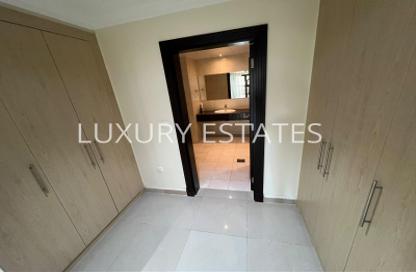 Apartment - 1 Bedroom - 2 Bathrooms for rent in West Porto Drive - Porto Arabia - The Pearl Island - Doha Apartment - 1 Bedroom - 2 Bathrooms for rent in West Porto Drive - Porto Arabia - The Pearl Island - Doha